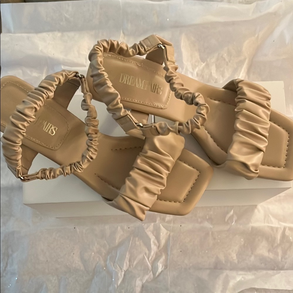 Dream Pairs Tan Sandals with Ruched Straps and Square Buckles